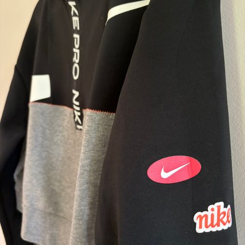 NIKE treningsgenser