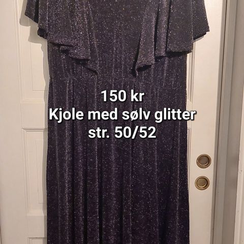 Sølv-glitrende kjole (50/52)