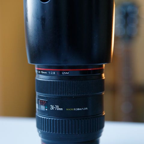 Canon EF 24-70mm f/2.8 L