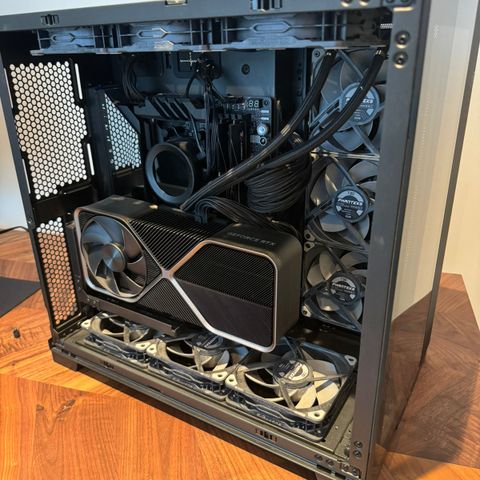 PC RYZEN 9, X670E HERO, 64GB RAM, 2TB SSD