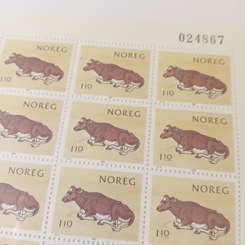 HELARK FRIMERKER NORGE NK 882 og 883 NORSKE MELKEPROD. 1981