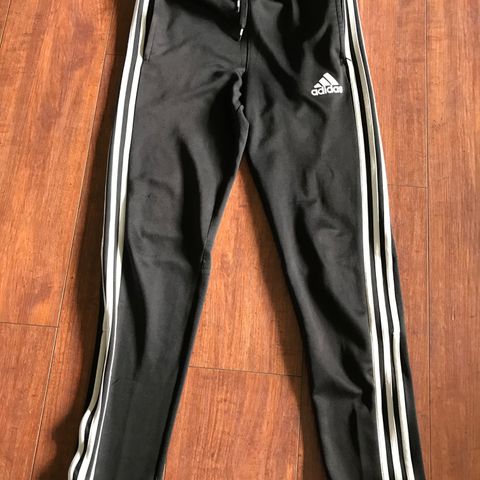 Adidas joggebukse