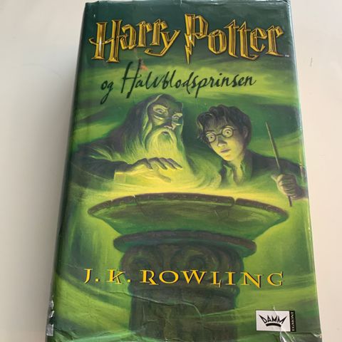 Harry Potter og Halvblodsprinsen 1. utgave2005