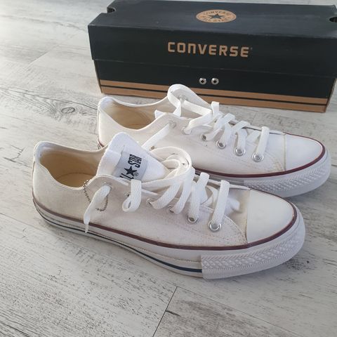 CONVERSE all star sko 38.5 White Ny!