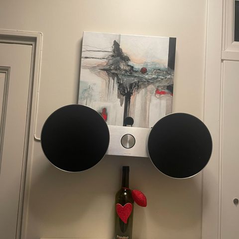 Bang & Olufsen BeoSound 8