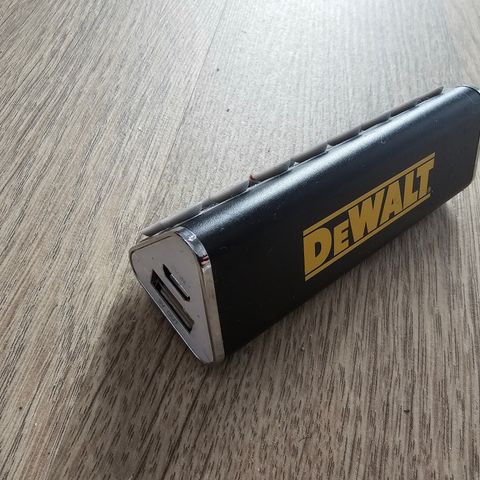 Dewalt powerbank