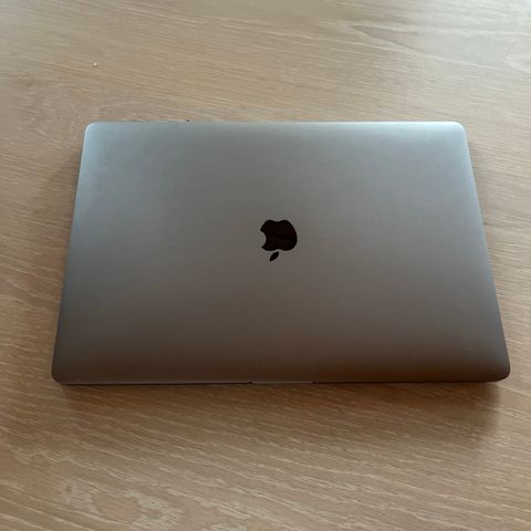 MacBook pro 15,4" 2019