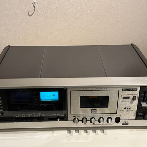 Klassisk JVC kassettspiller fra 70 tallet KD-S200