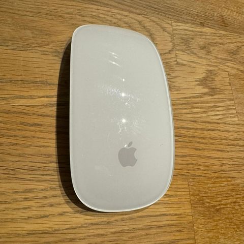 Apple Magic Mouse 2 Hvit