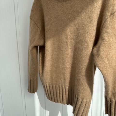 Zara cashmere genser til jente,str 98 cm