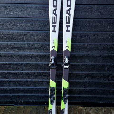 Head Shape 5.0 carvingski 163cm + binding