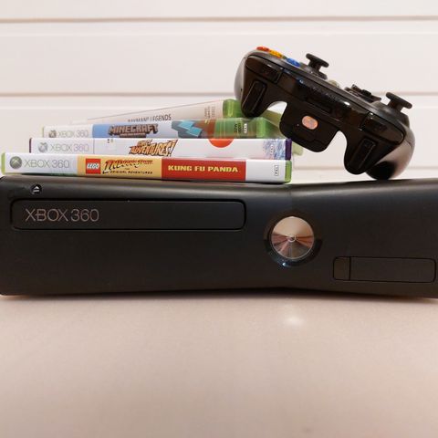 Xbox 360 Slim 250GB med kontroller, spill, HDMI