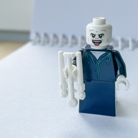 Ny LEGO Harry Potter minifigur: Voldemort