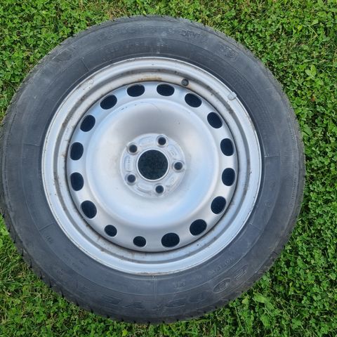 DEKK / STÅLFELG. Goodyear 205/60 R16, 5-108