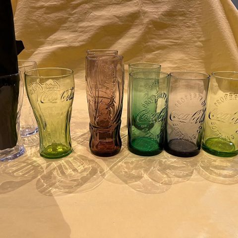 Diverse Coca Cola glass