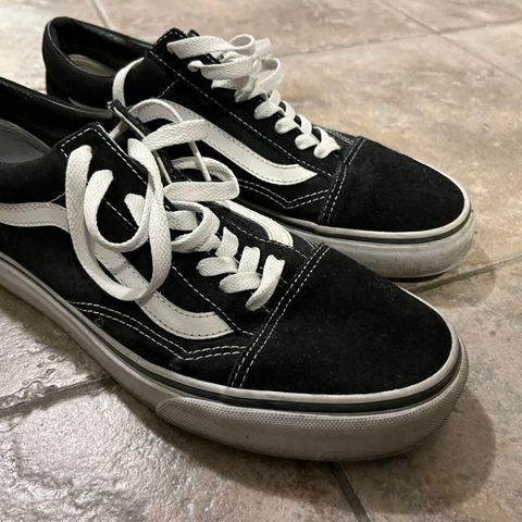 Vans sko, lave til salgs. Lite brukt