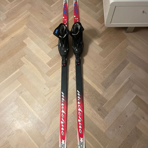 Madshus ski 170 cm og fischer sko str 40