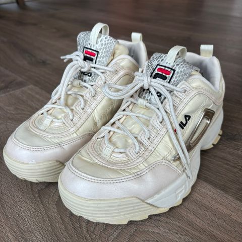 Fila sneakers str. 38/39