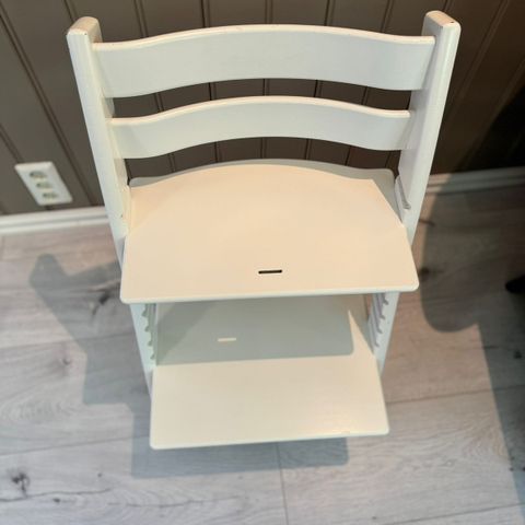 Stokke Tripp trapp stol -Hvit Farge +NY Model