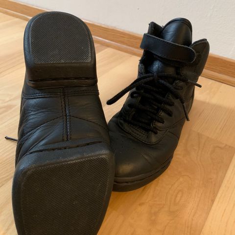 Capezio Dansesneakers/dansesko str 37