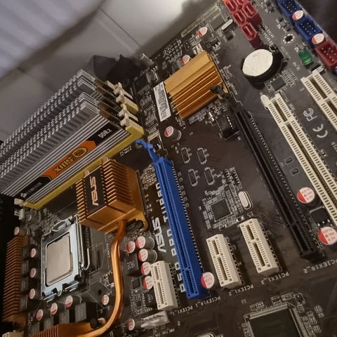 Asus P5Q Pro Turbo, 8gb ram, Intel Core 2 Duo 3 16 Ghz