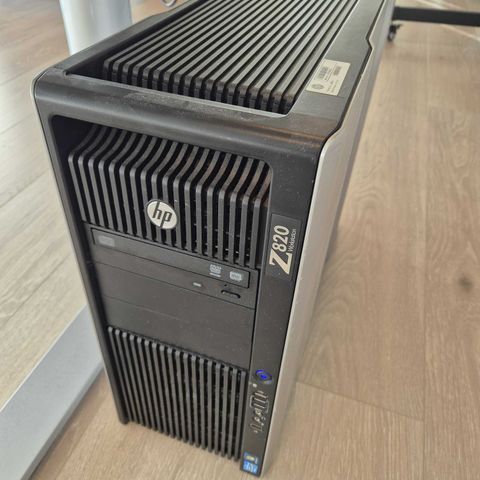 HP Z820 Workstation - 2x Xeon E5-2643 - 96 GB RAM - K4200