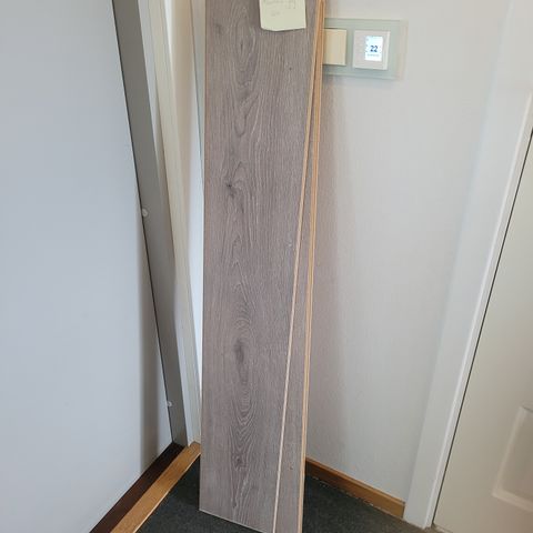 2 plank pergo laminat