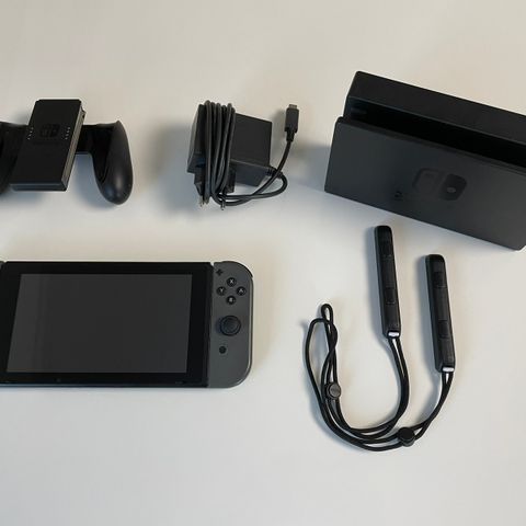 Nintendo Switch (2020) + Tilbehør