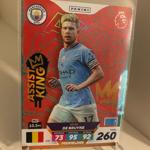 Kevin De Bruyne - Panini Premier League 2023/24 Assist King fotballkort