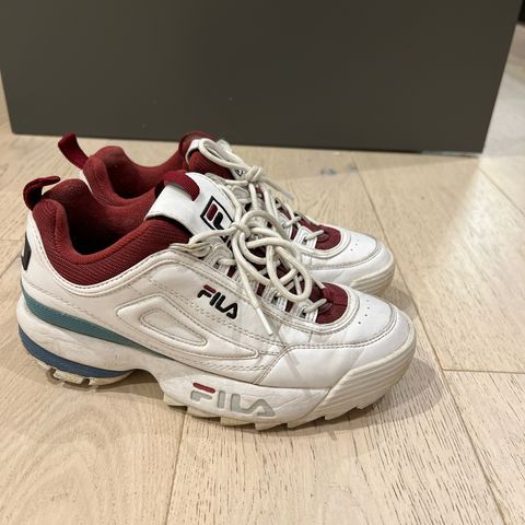 Fila sneakers