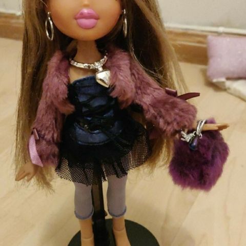 BRATZ birthday 💜 bash 💜Yasmin💜SELGES HBO💜