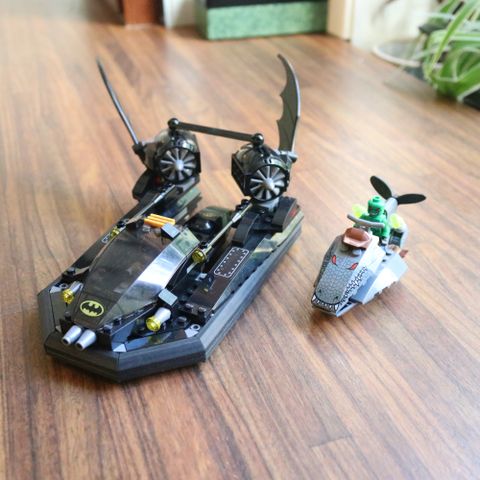 Hunt for Killer Croc (7780)