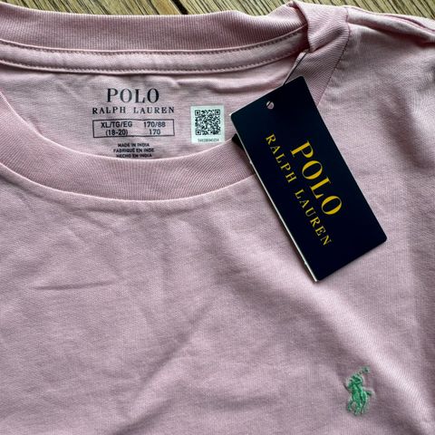 Ny! Ubrukt Polo Ralph Lauren t- skjorte str XL (170/ 18- 20 år)