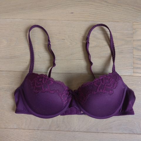 BH fra Hunkemoller 75A