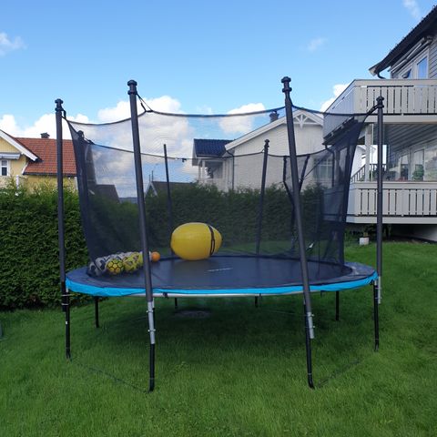 Trampoline brukt 2 sesonger