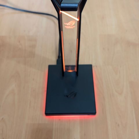 ASUS ROG Throne RGB Headsetstativ