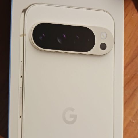 Google Pixel 9 Pro XL 128 GB Porcelain