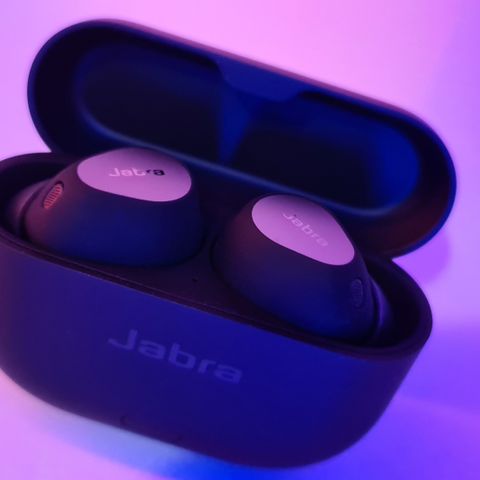 Jabra Elite 10 GEN II (kun testet)