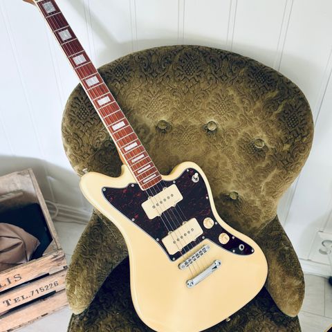 Jazzmaster - Harley Benton JA60-OW