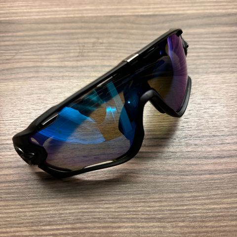 Oakley jawbreaker prizm sapphire + prizm road glass