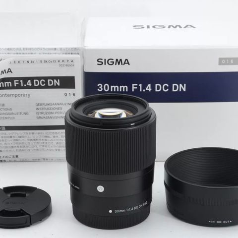 Sigma DN 30mm f/1.4 DC DN Contemporary Canon EF-M