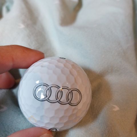 Audi ball callaway HX TOUR