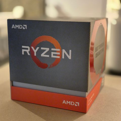 Ryzen 9 3900x med kjøler og orginal innpakning