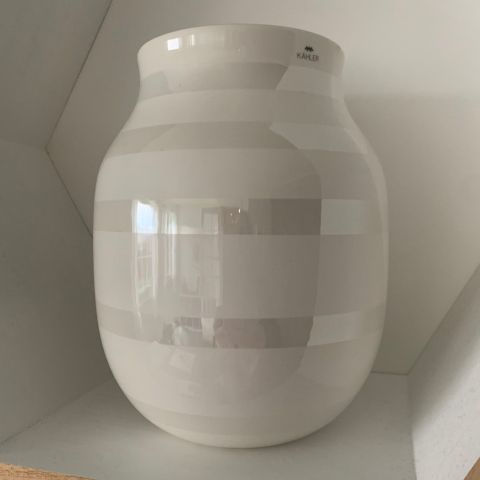 Kahler vase