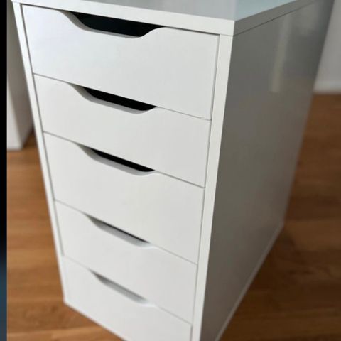 Nesten ny Alex kommode fra Ikea