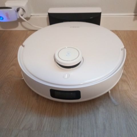 Ecovacs Deebot T10. Aivi. 3.0. AI. 06.2024.