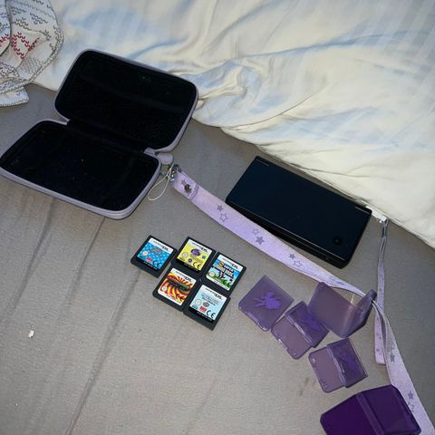 Nintendo DSi