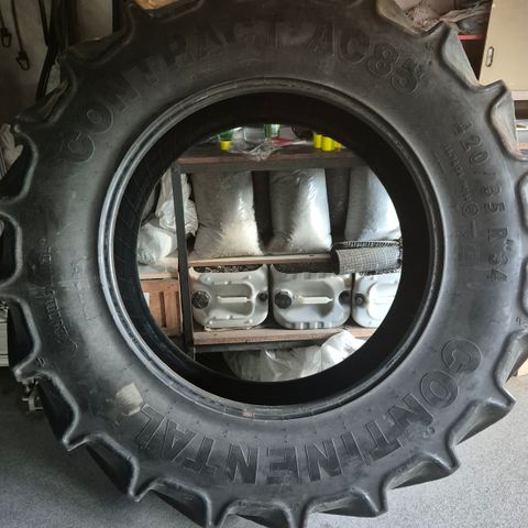 Continenal Contract AC85 420/85R34