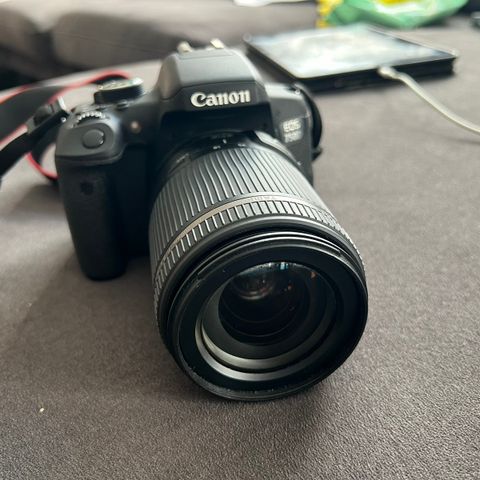 Canon  eos 750D