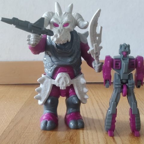 Transformers Pretenders Skullgrin 1987 vintage figur